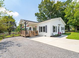 109 Rostron Ln, Clinton, TN 37716