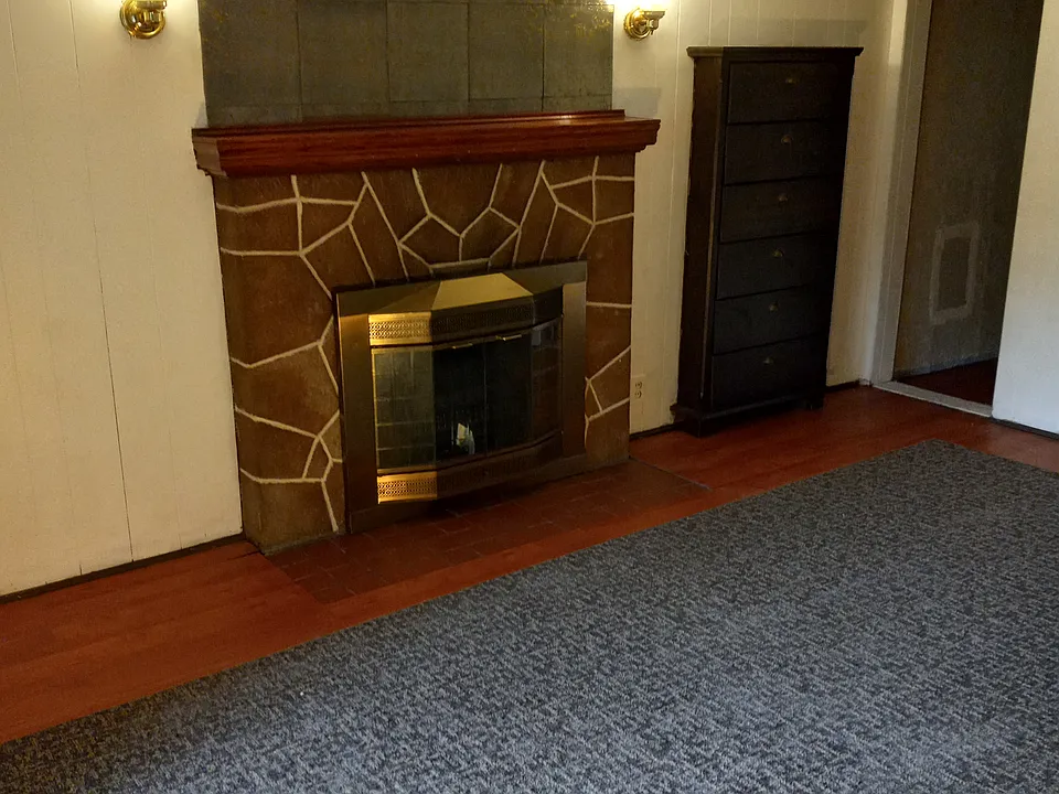 916 Greensburg Pike