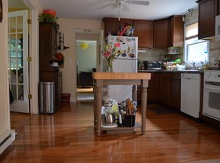 52 Squires Rd, Madison, CT 06443