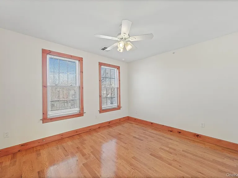 75 Albany St #3 — Photo 8