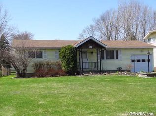 55 Beechwood Dr, Rochester, NY 14606