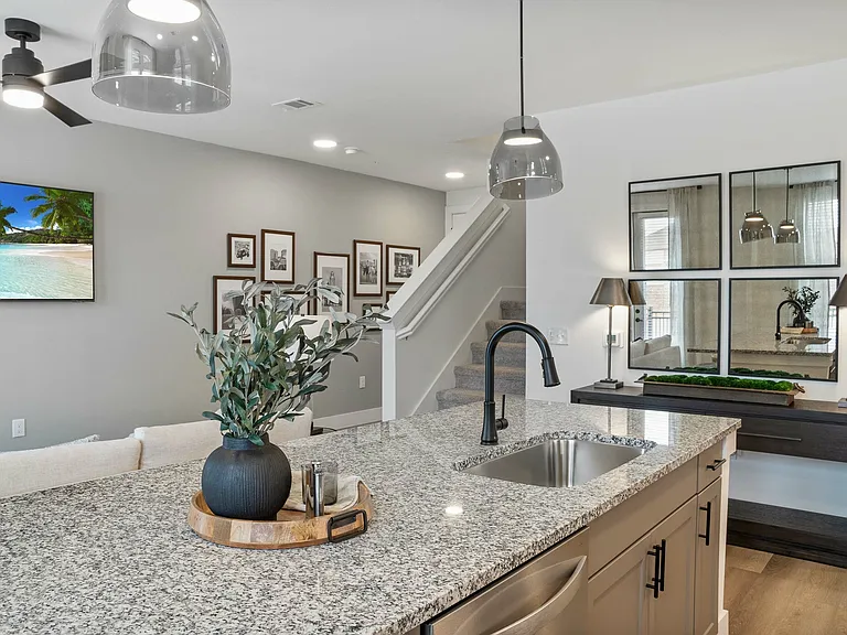 The Palo Townhomes