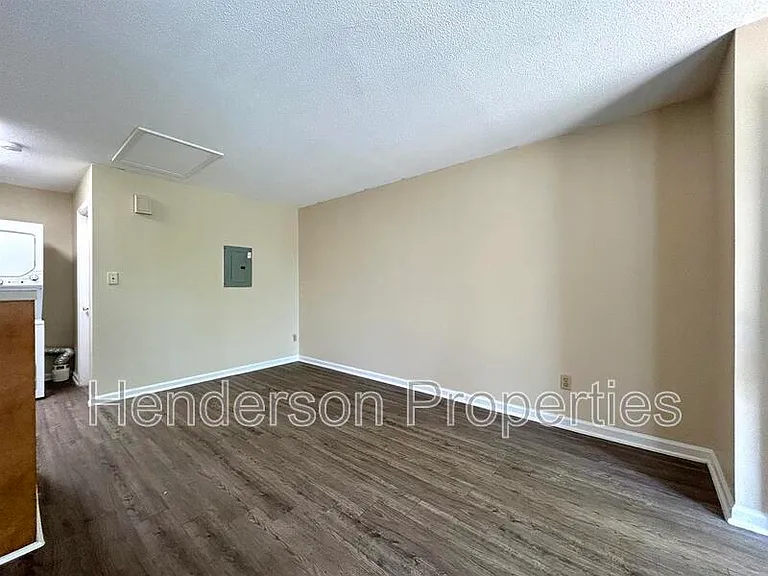 1442 Riverview Rd #114 — Photo 5