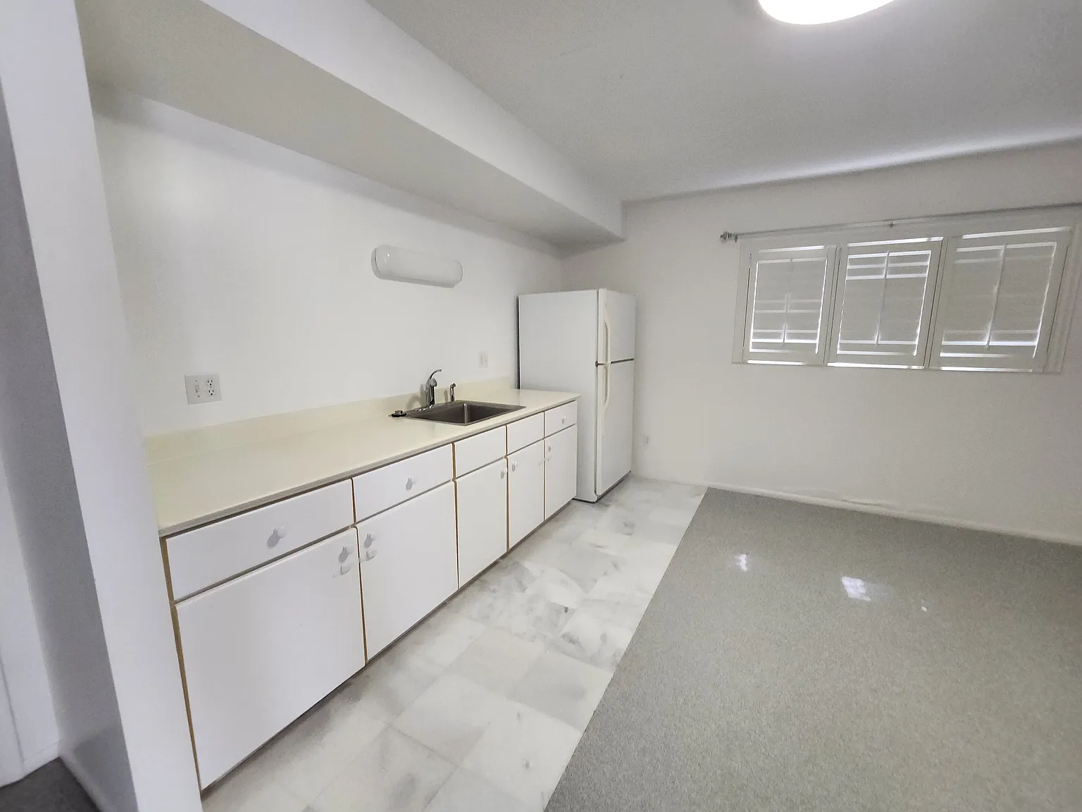 5 bed, 4.5 bath, 3586 sqft, $6,500 — Photo 3