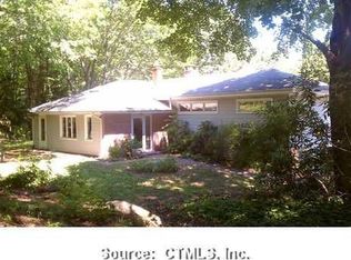 20 Old Mill Rd, Quaker Hill, CT 06375