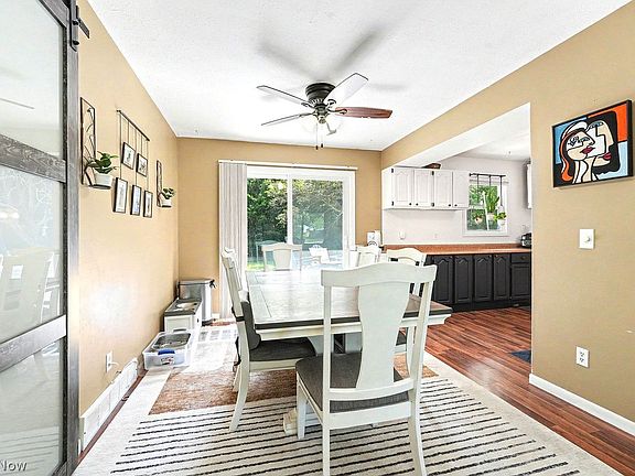 5th image of 2229 Brighton Pl