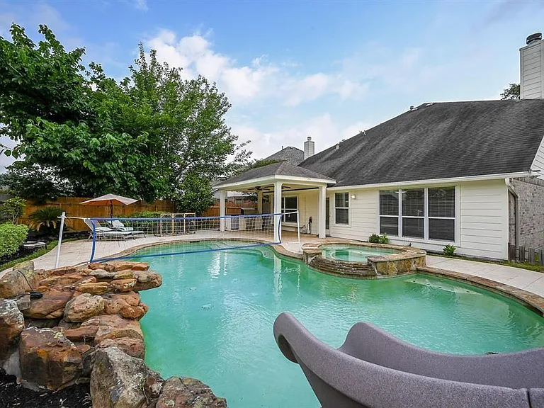 25007 Ivy Trace Ln — Photo 1