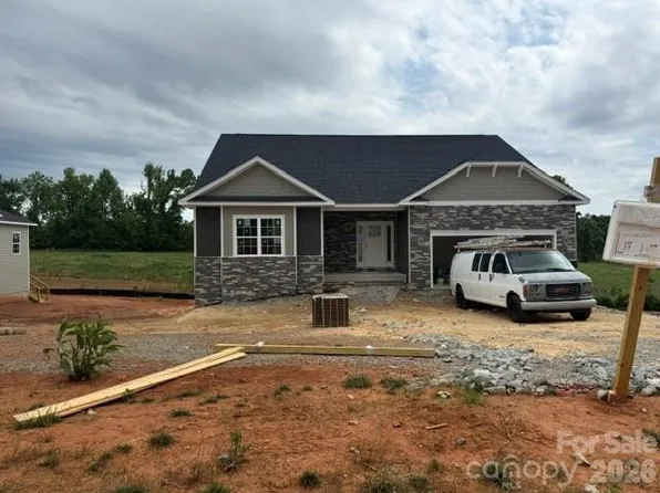 1275 Gardenia Dr #39, Mount Ulla, NC 28125