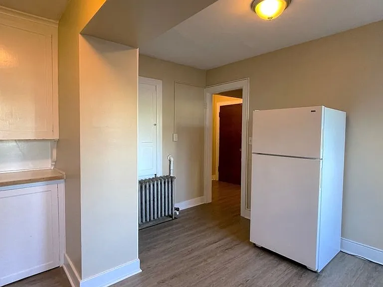 222 E Hamlin St — Photo 12
