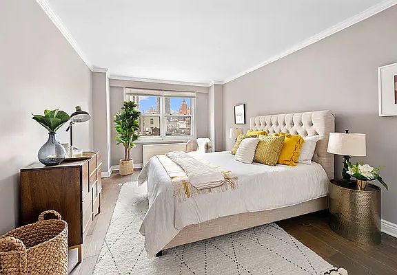 5th image of 400 E 77th St APT 7J
