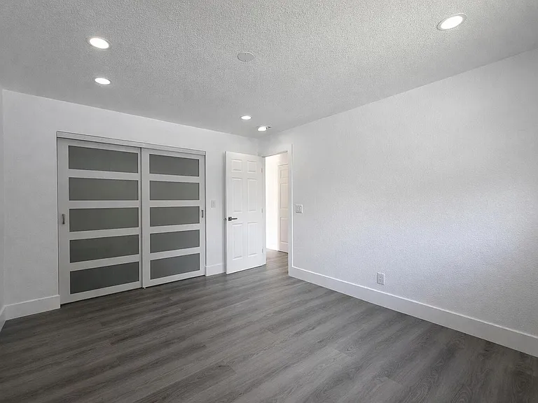 2785 Reo Ln #2 — Photo 5