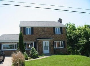 613 Glowood Dr, Pittsburgh, PA