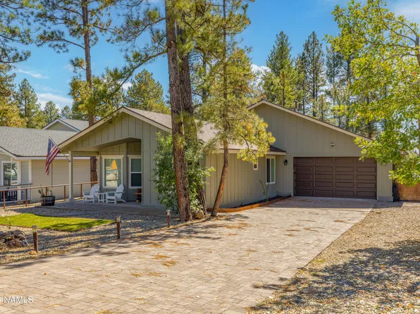 555 E Hillside Dr, Munds Park, AZ 86017