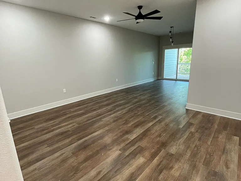 6650 W Sunset Ave #B — Photo 8