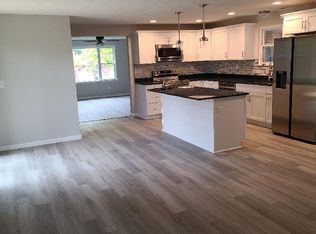 3036 Lewiston Dr, Dayton, OH 45434