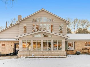 6749 Ellinwood Dr, White Lake, MI