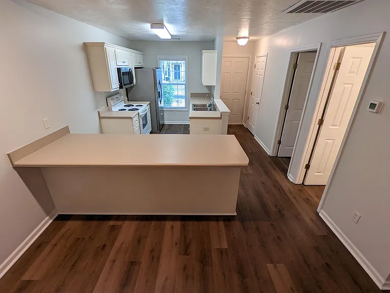 2249 Bridgeton Rd — Photo 3