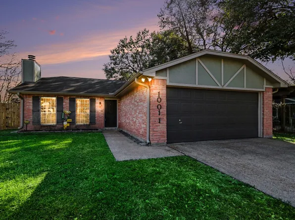 10011 Sand Pass Ln, Houston, TX 77064