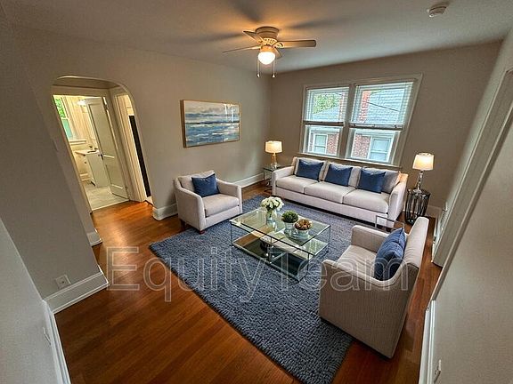 3rd image of 4214 Beech St #3
