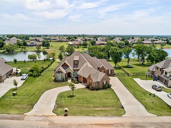 2nd image of 15220 Turtle Lake Pl