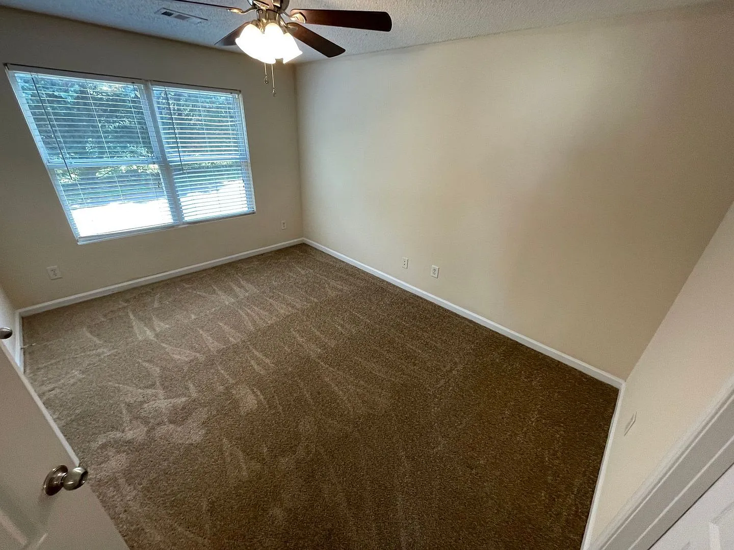 Bridgewater Home! Pre-Leasing For August 2 2027! — Photo 4