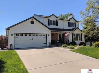 2821 Coronado Dr, Lincoln, NE 68516