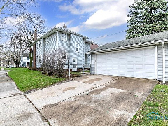 4th image of 4304 Kingsbury Ave