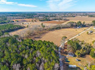 1289 Roadside Dr, Summerton, SC 29148