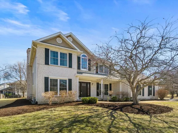 3412 Falkner Dr, Naperville, IL 60564