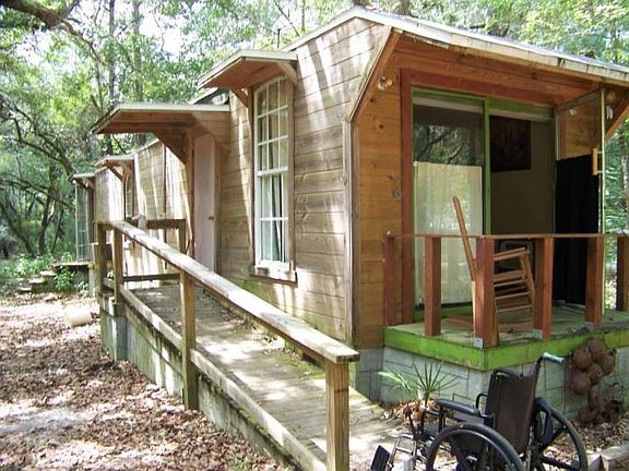 Wheelchair assessible