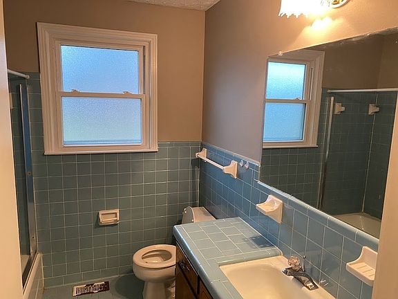4th image of 800 Prescott Dr