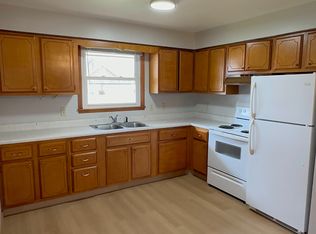 301 N 1st St APT 4, Plainview, NE 68769