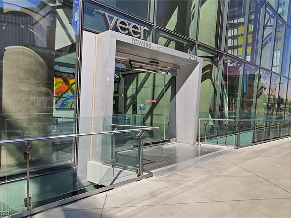 2nd image of 3722 Las Vegas Blvd S Unit 605
