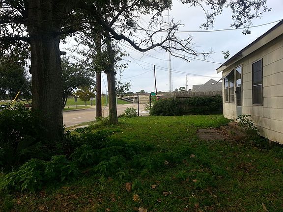 2nd image of 3417 Louisiana Ave