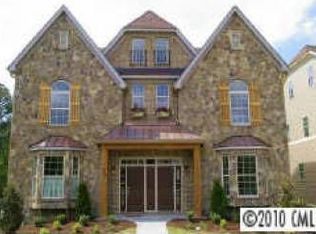 1510 Sharon Rd, Charlotte, NC 28210