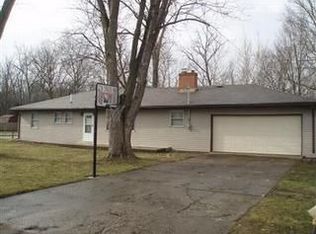 5151 Bear Creek Rd, Miamisburg, OH 45342