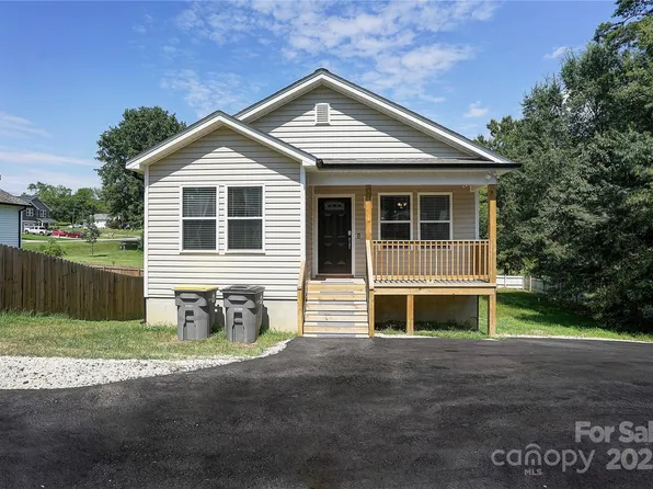 809 Fisher St, Concord, NC 28027