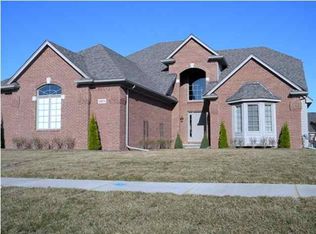 10639 Excalibur, Utica, MI