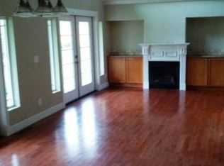 1304 Frontier St, Silverton, OR 97381