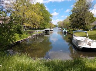 1516 2nd St, Twin Lakes, WI 53181