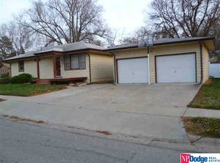 4913 N 65th St, Omaha, NE 68104