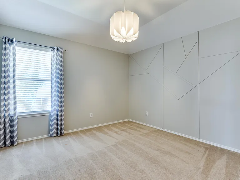14513 Logan Springs Dr — Photo 13