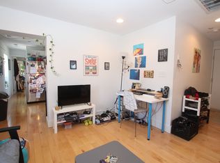 5226 Ridge Ave #3F, Philadelphia, PA 19128