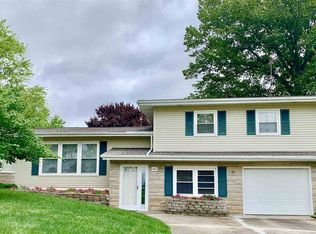682 W 3rd St, Huntingburg, IN 47542