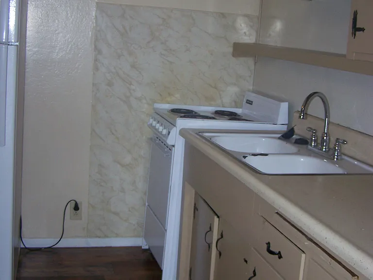 1331 Elmwood St #3 — Photo 8