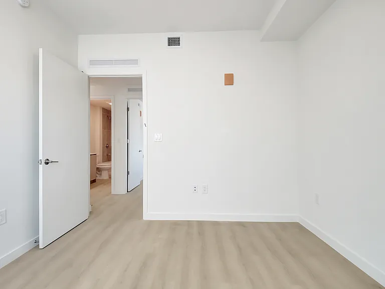 1720 N J Ter #C — Photo 12