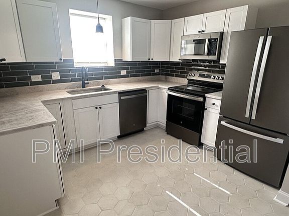 5th image of 1507 Foster Rd