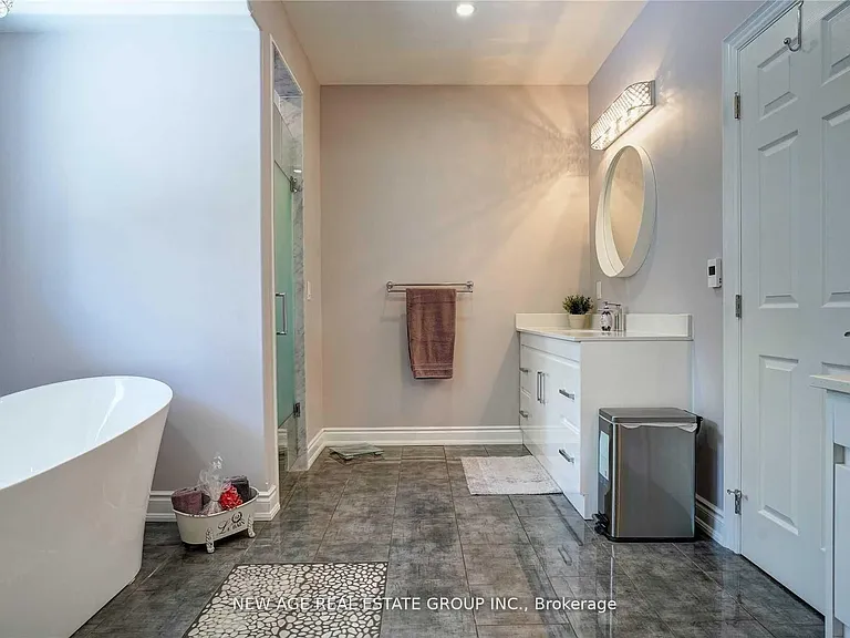 9031 Side Road 17 — Photo 15