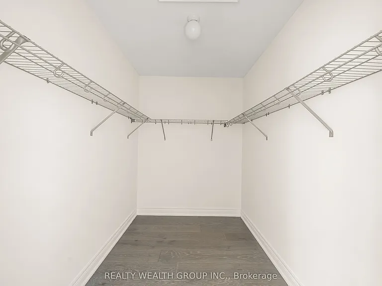 261 Seaview Hts — Photo 40