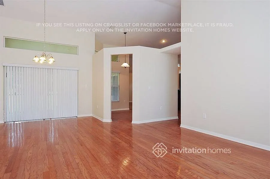Building Photo - 5547 Foxtail Ct